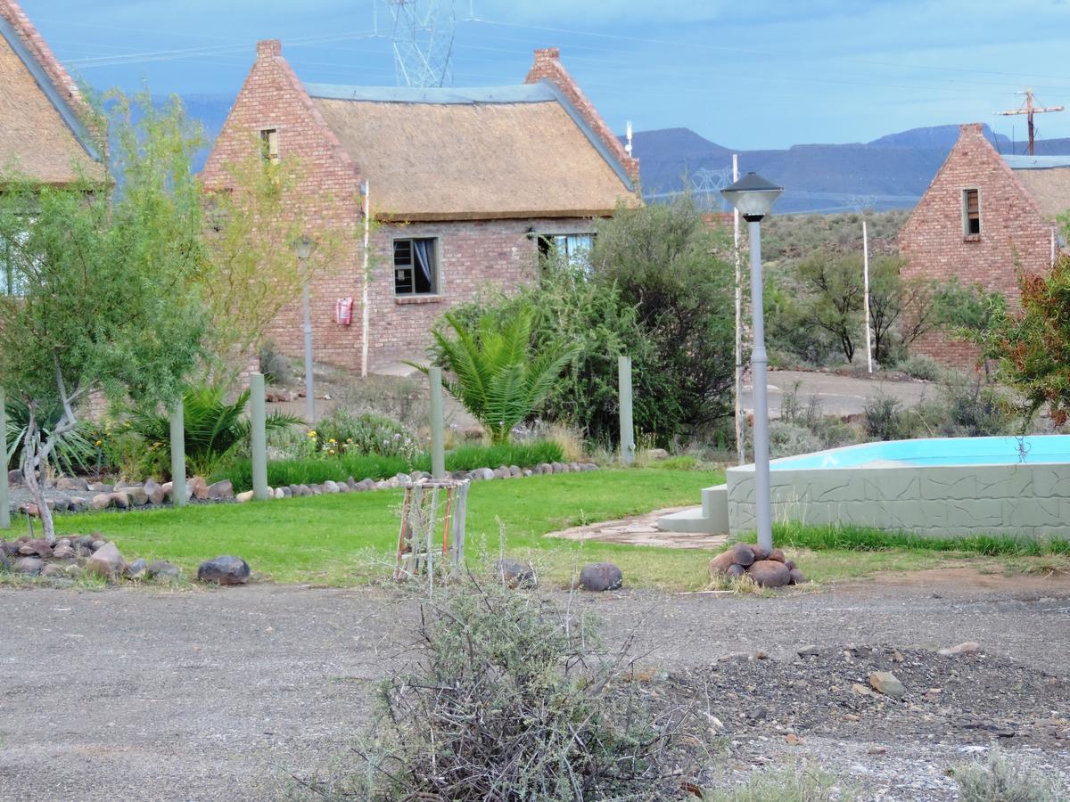 Teri-Lemveli Lodge Beaufort Wes Buitenkant foto