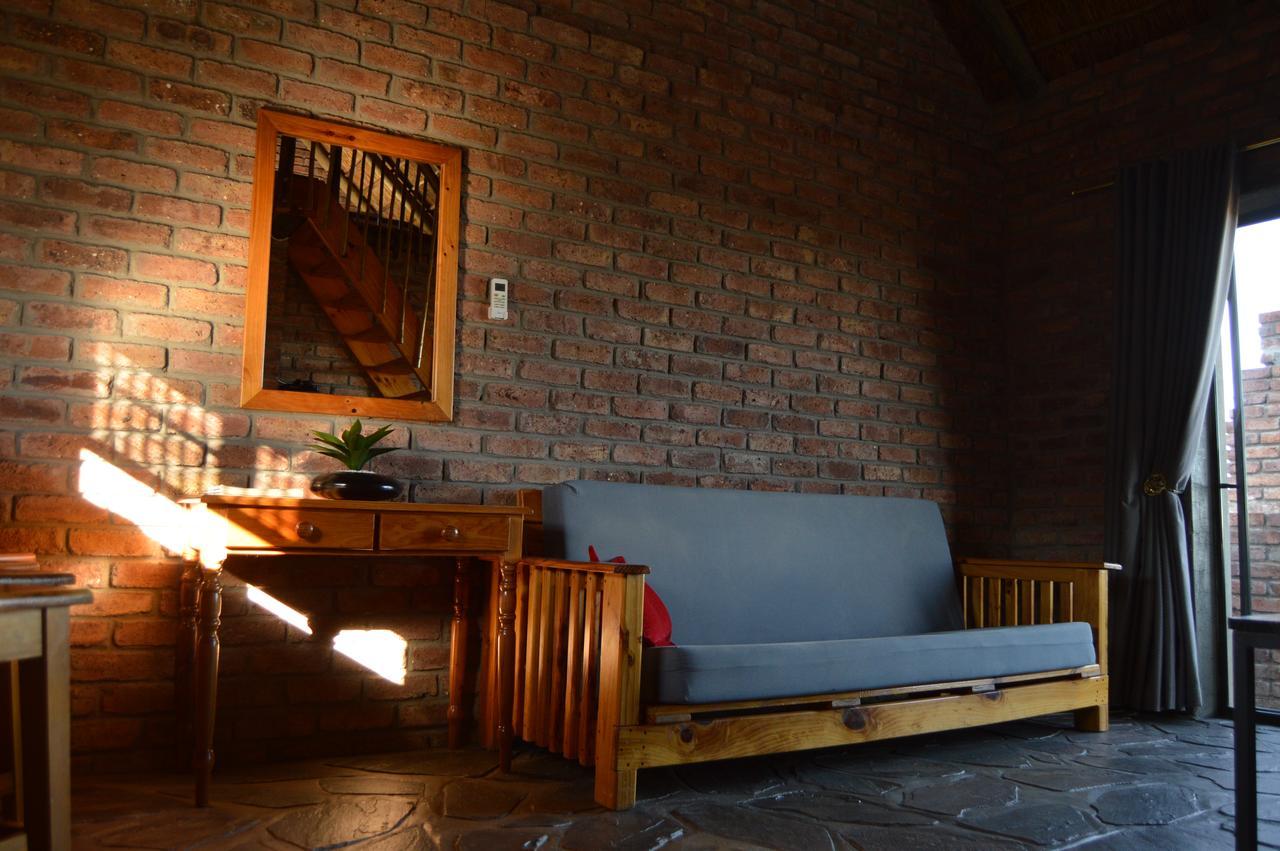 Teri-Lemveli Lodge Beaufort Wes Buitenkant foto